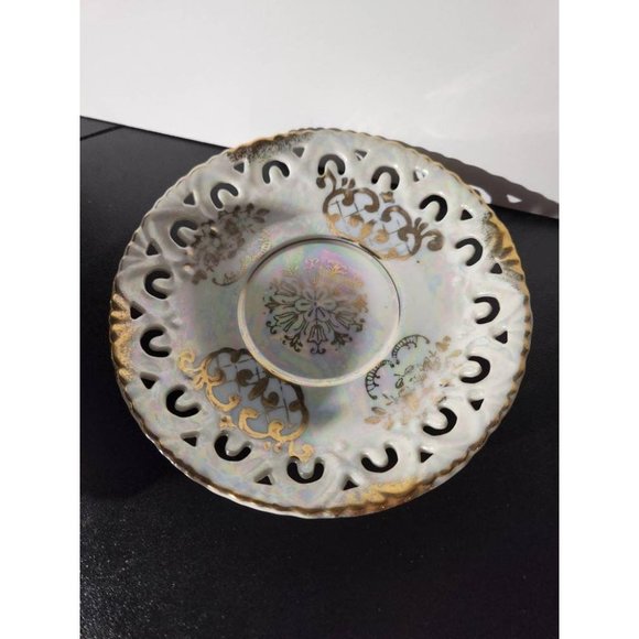 Vintage Royal Crown Victorian Design Tea Cup and Saucer - Stamped 2852 - Picture 8 of 9